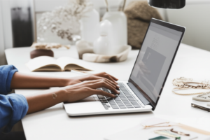 How to Sell on Etsy: A Simple, Proven Beginner’s Plan